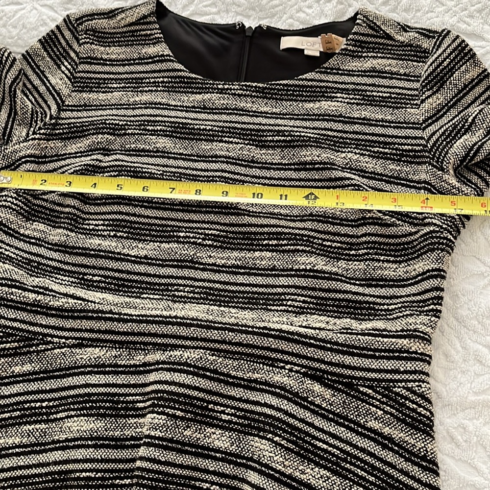 LOFT DRESS. - Picture 5 of 8